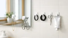 コードフックの意外な使い方8選 小さな散らかりがすっきり片づく収納アイデア